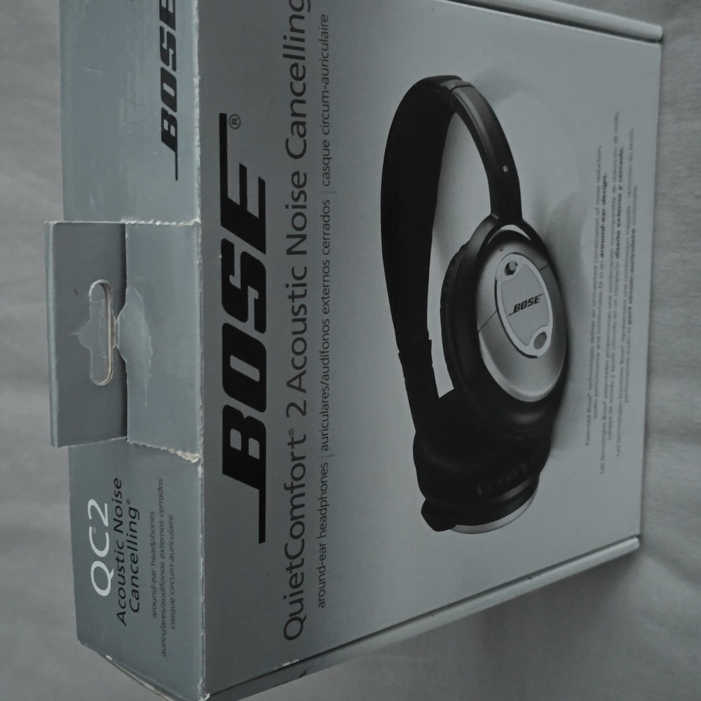 📚Bose QuietComfort 2 Acoustic Noise Cancelling Headphones - Picture 16 of 16